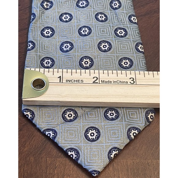 Jos. A. Bank Signature Collection, 100% Silk, Hand Made,men’s Neck Tie, China - Picture 4 of 9